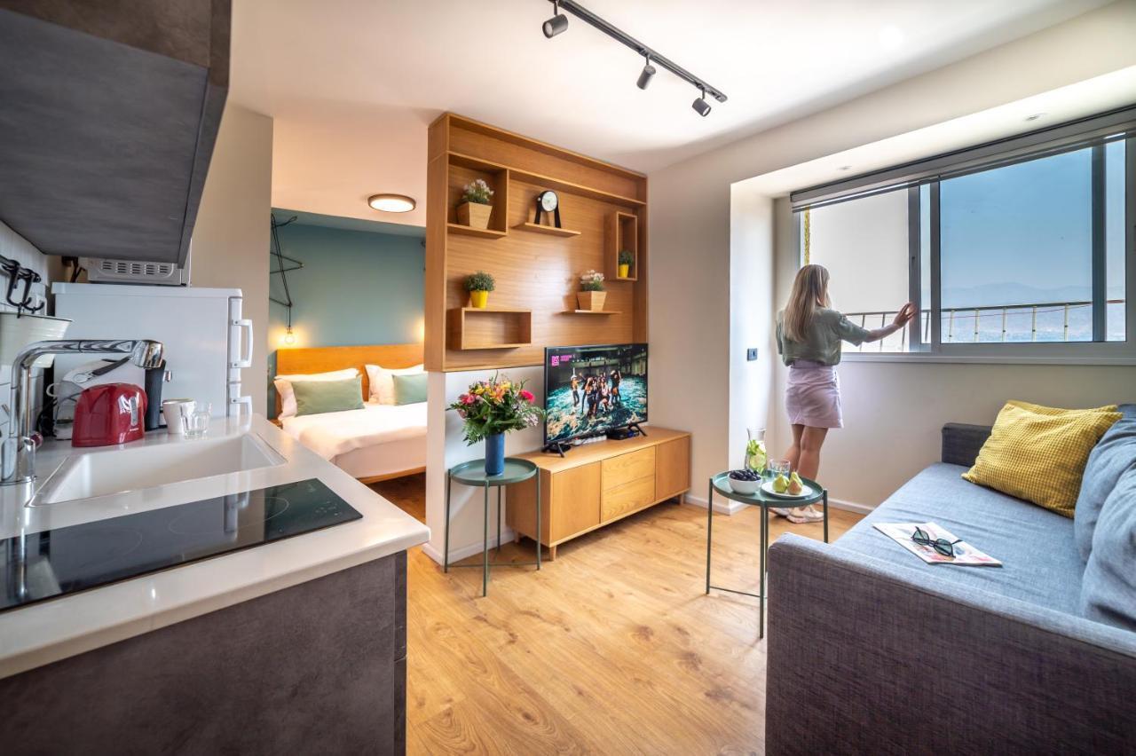 The Six Days Stylish One Bedroom Apartments เอลัต ภายนอก รูปภาพ